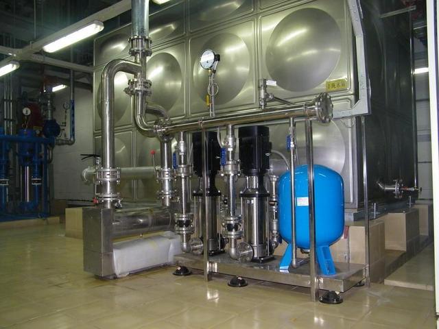无负压水泵设计资料下载-无负压变频供水原理+优点+使用条件，另一种很常见的供水方式！