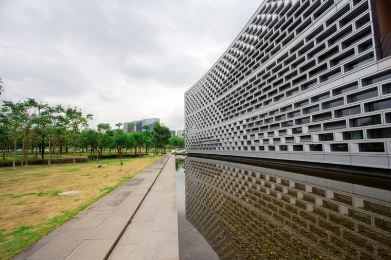 奥斯汀大学资料下载-深圳南方科技大学景观设计