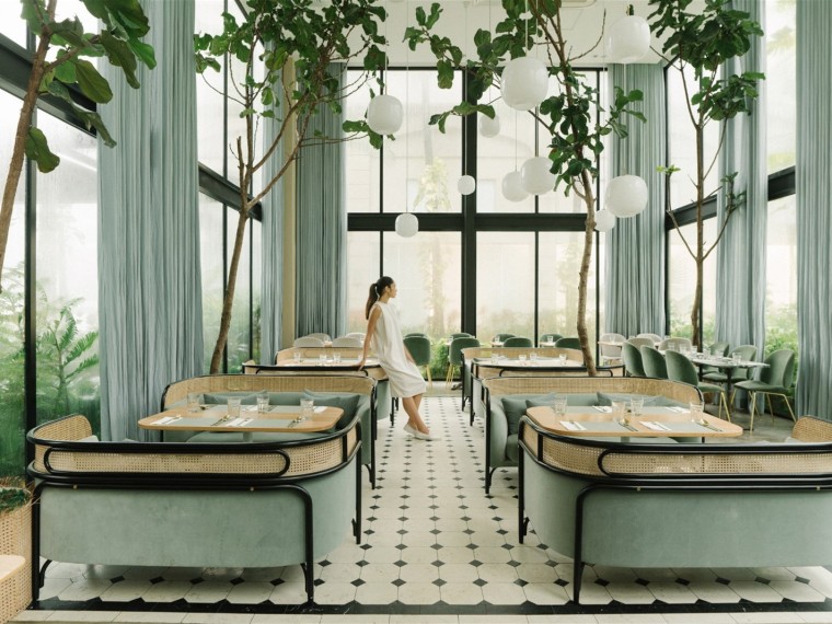 小型咖啡馆平面图设计图资料下载-马尼拉充满植物的薄荷绿咖啡馆