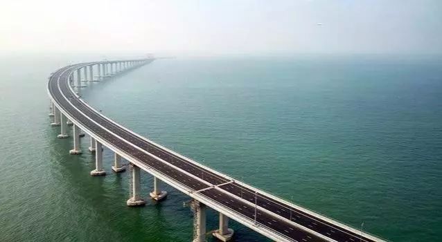 高铁桥设计资料下载-六个桥梁世界之最，两个在重庆，最长的高铁要跑一小时