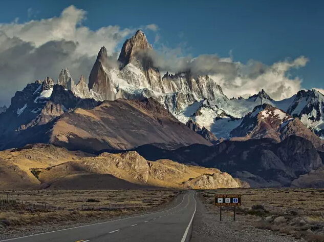 世界最美的20条道路，中国有2条上榜~