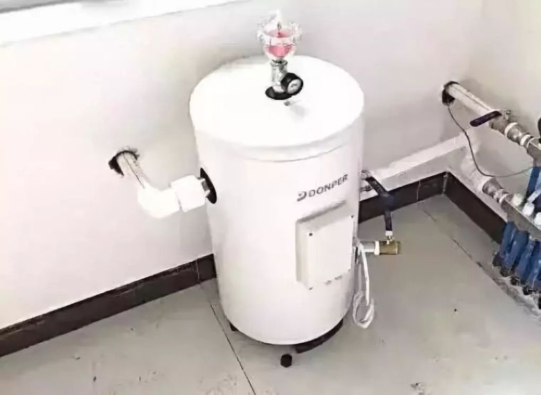 不锈钢生活水箱安装资料下载-[HVAC]膨胀罐、缓冲水箱、蓄能水箱，终于有人把它说清了！