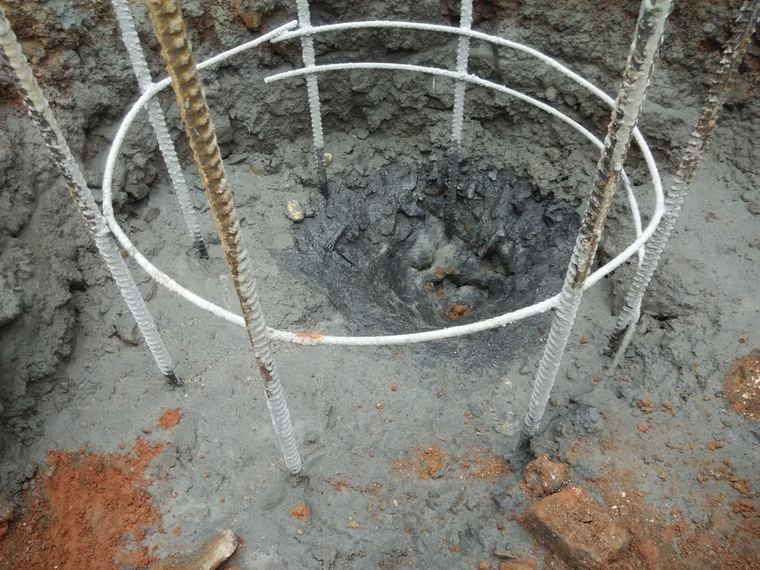 [分享]建筑基桩问题资料下载