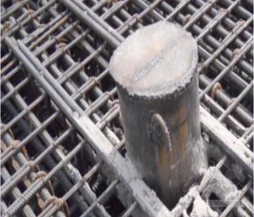 钢管技术标准资料下载-[创新QC]盖挖逆作工艺下托换钢管柱定位安装技术创新