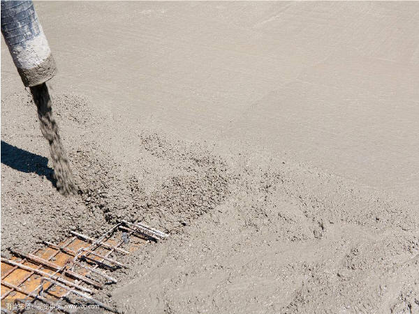 路面石材施工资料下载-混凝土路面起皮现象的原因及预防对策！