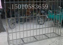不锈钢防盗窗安装工艺资料下载-北京海淀区肖家河安装防盗窗