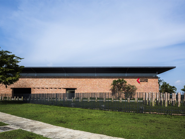服务钢铁Xray工厂建筑资料下载-越南KatzdenArchitec工厂