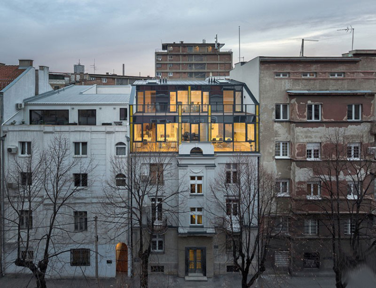 建筑阁楼su资料下载-塞尔维亚现代风格的GV51阁楼公寓