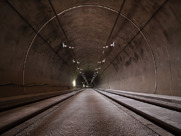 钢结施工安全细则资料下载-《隧道施工安全九条规定》实施细则