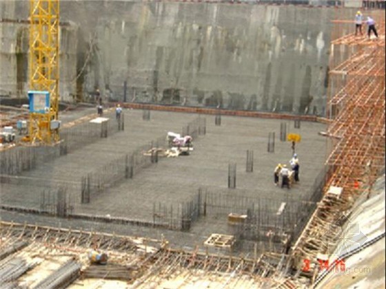 [广东]超高层综合楼工程质量情况汇报PPT（76页）-基坑施工 