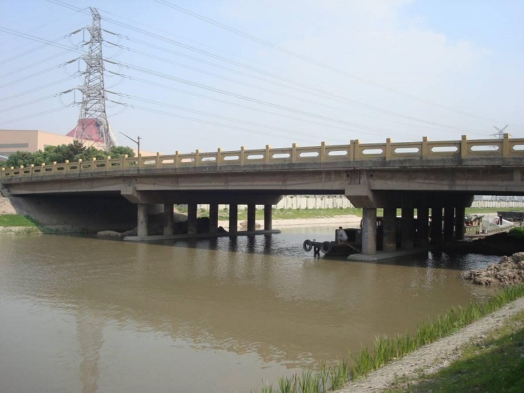 桥梁土模专项施工方案资料下载-桥梁预制箱梁专项施工方案