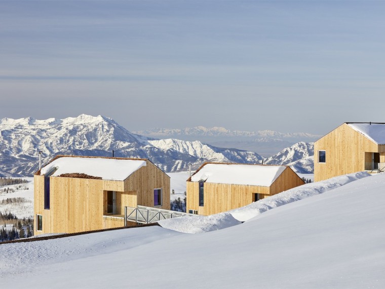 沃尔夫滑雪小屋资料下载-美国雪山顶的雪松小屋