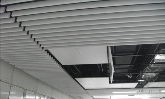 [QC成果]提高建筑装饰工程铝型材造型吊顶安装质量-加设转换层后吊顶平整度明显提高 