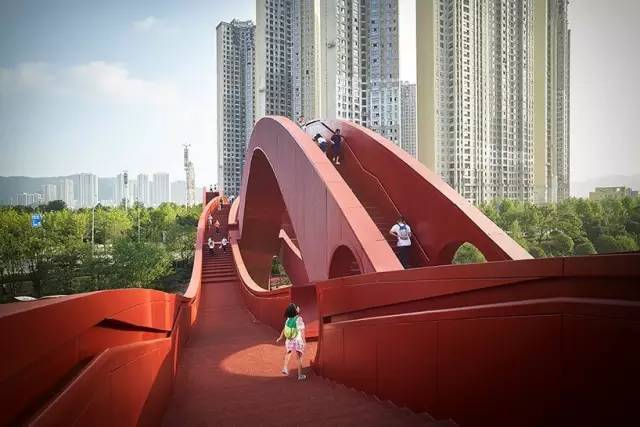 中国结步行桥——世界十大最令人惊奇的桥梁之一！_15