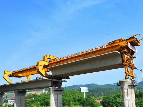 陆地上桥梁吊装施工方案资料下载-高速铁路陆地承台施工方案