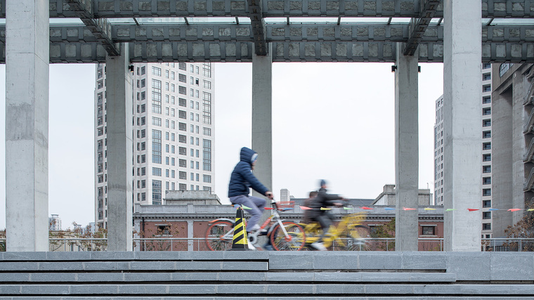 上海民生码头景观-030-huangpu-river-east-bund-riverfront-open-space-design-china-by-atelier-liu-yuyang-architects