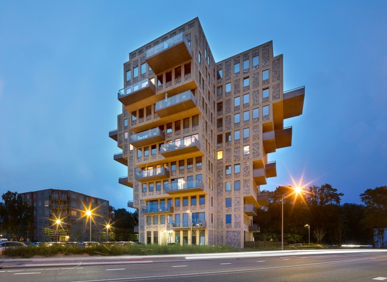 乡镇美丽乡村建设信息资料下载-垂直悬挑的“美丽风景”：荷兰Belvedere 大楼 / René van Zuuk A