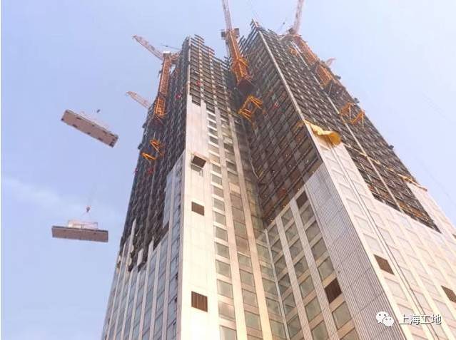 建成住宅案例资料下载-57层高楼19天建成，这就是中国速度！老外点评亮了！