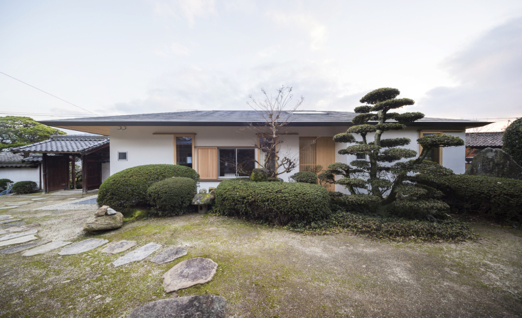 日本小屋资料下载-日本熊野町假日小屋