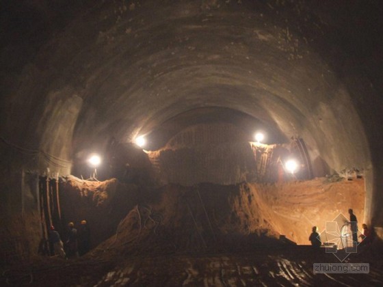 隧道瓦斯地段施工资料下载-[贵州]隧道瓦斯专项施工方案（2012年）