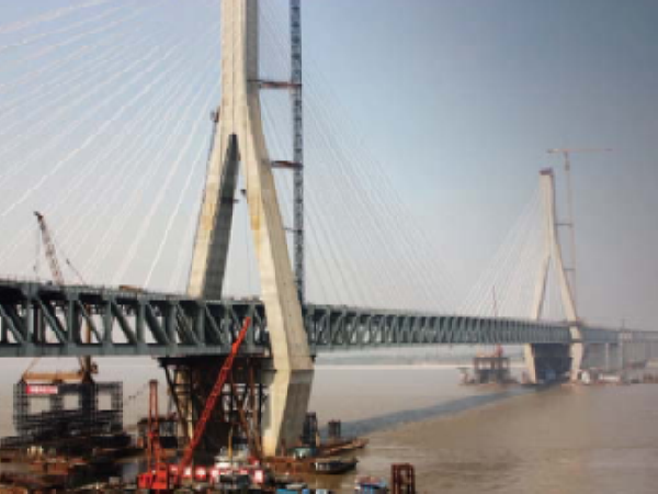 梯形钢屋架跨度27米设计资料下载-中国高速客运专线铁路大跨度钢桥介绍