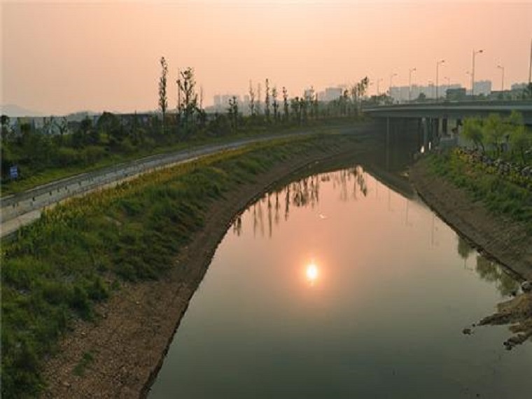 上海世博轴施工组织设计资料下载-河道疏浚工程施工组织设计Word版（共52页）