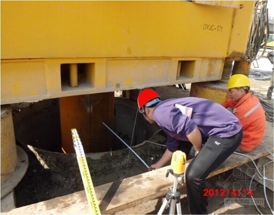 提高深基坑灌注桩内插钢管柱施工定位精度-定位精度检查 