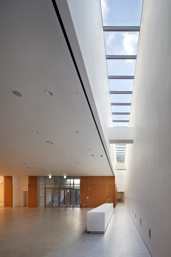 九桥会堂 ——停车场与屋面的无缝融合 / D·Lim Architects_11