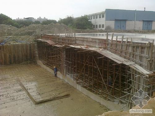 雨水排水渠设计资料下载-[广州]永和区江东街道路排水工程施工组织设计