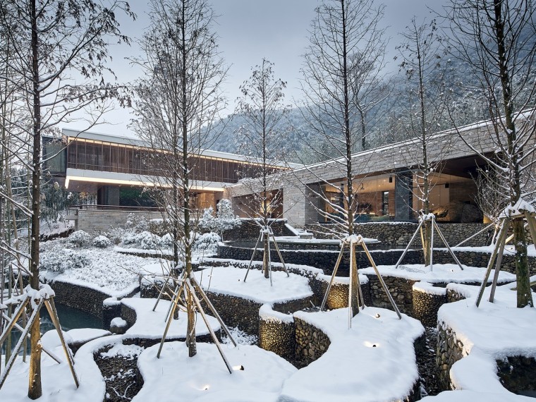 贵州竹海国家森林公园入口资料下载-安吉尔庐度假酒店
