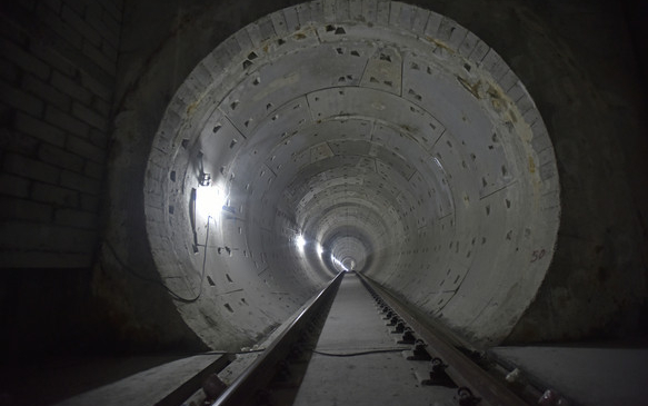 天然气管道穿越铁路规范资料下载-铁路矿山法隧道BIM建模标准研究