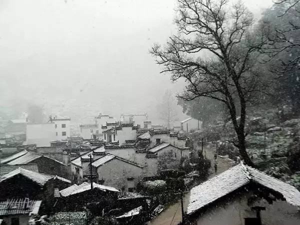 中国最美十大古镇下雪了，美到令人心醉_4