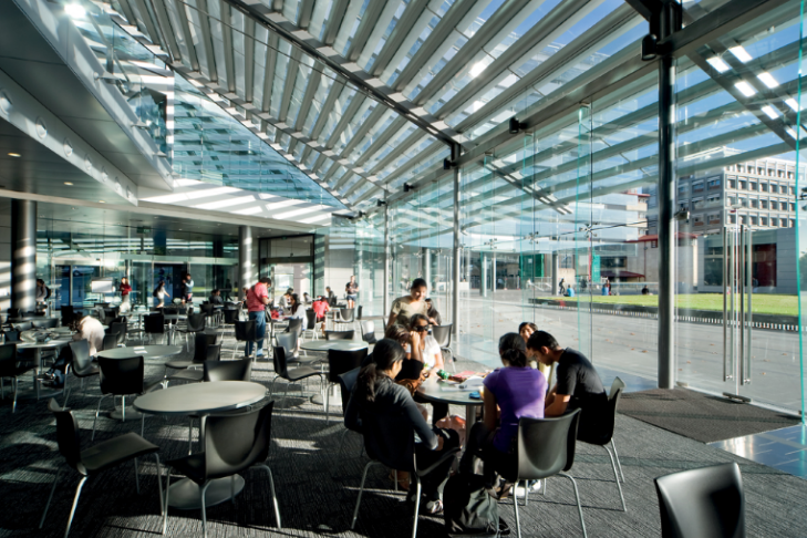 悉尼科技大学商学院教学楼资料下载-新西兰奥克兰——商学院和教学大楼实景图