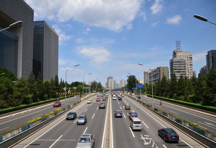 道路安全规范资料下载-道路设施维护工程监理安全控制