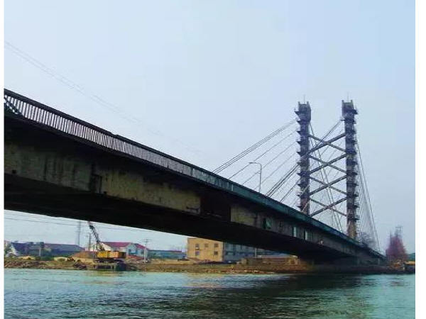 双索面斜拉桥初步设计资料下载-再会，上海首座斜拉桥！这些威武的桥梁历史，你记得多少