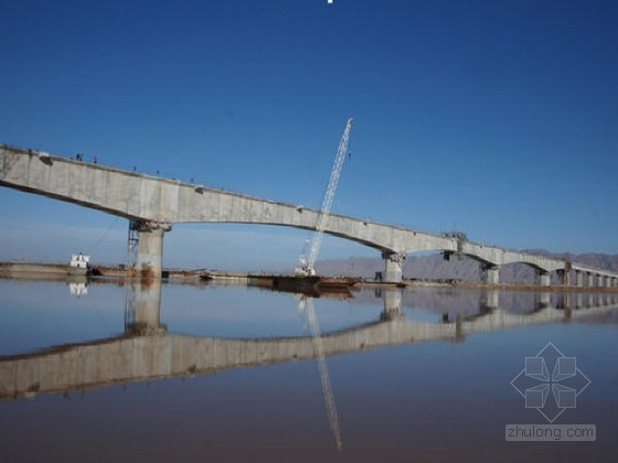 大桥基础开挖资料下载-[内蒙古]黄河大桥深水基础施工技术总报告68页（栈桥钻孔桩 低桩承台）