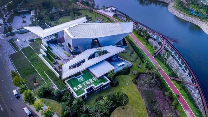 昱湖壹号建筑资料下载-历时100多天景观施工过程全记录