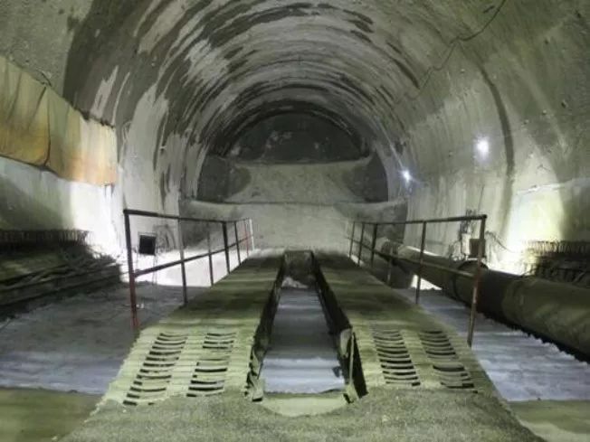 铁路隧道防水施工技术及运用_3