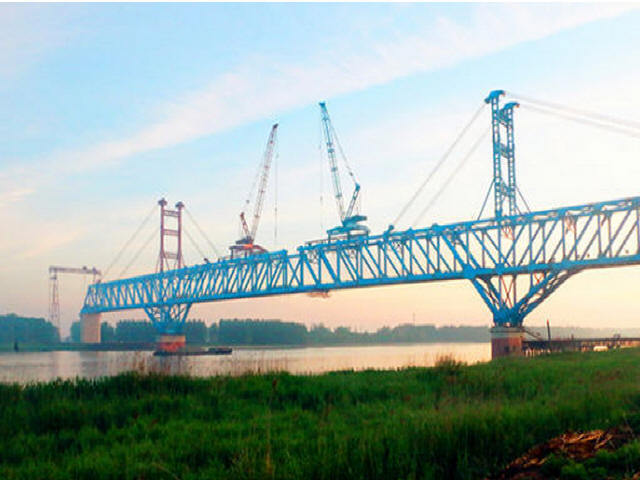 跨河钢结构桥施工方案资料下载-江苏灌河大桥（120+228+120）m三跨连续钢桁拱制作施工方案109页