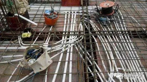 剪力墙线管开槽施工方案资料下载-电工预埋线管技术是怎样的？