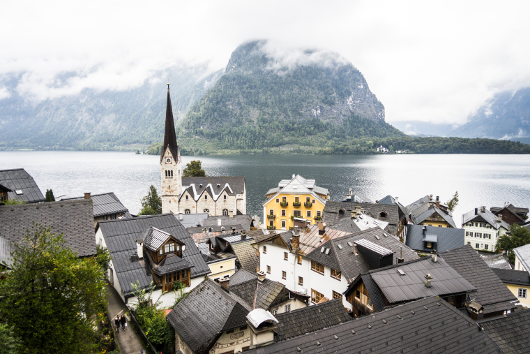 通信工程概预算培训讲义(定额部分)解析-panorama-over-the-little-town-hallstatt-in-austria-picjumbo-com