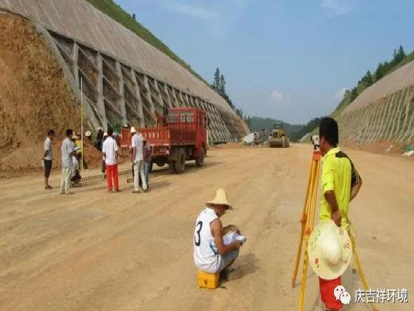 路基填土含水率超标改良资料下载-道路路基施工方法及技术要求