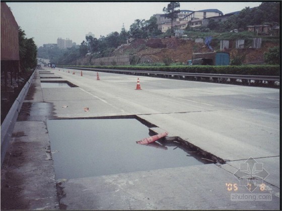 路面结构层加宽资料下载-市政道路水泥混凝土路面改造技术100页