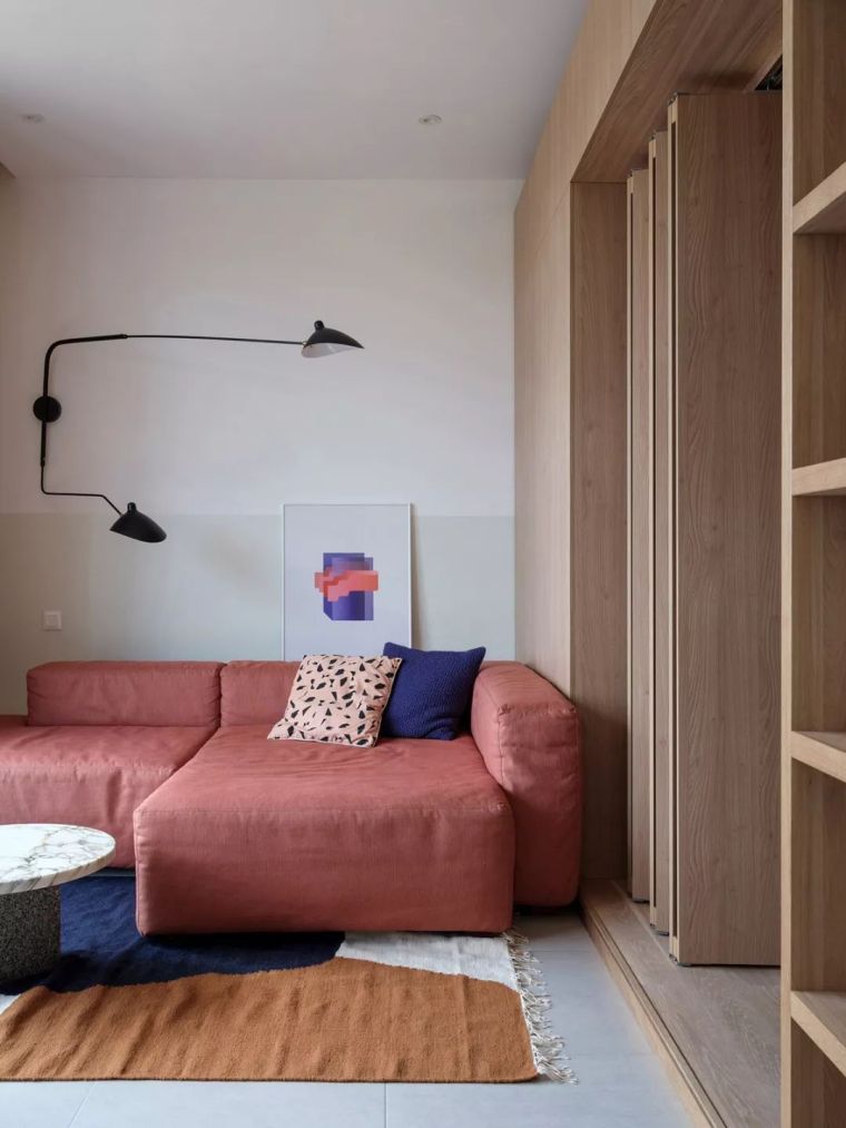 小户型卧室衣柜设计资料下载-小户型公寓这样装修，也能设计出别具一格的美~