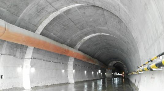 蒙河铁路屏边隧道资料下载-[中国铁路]蒙华铁路隧道工程反坡排水施工方案