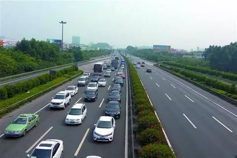 中国最早的十条高速公路，如今还好吗？_7