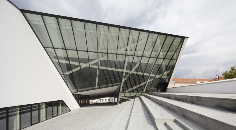 立陶宛MO现代艺术博物馆-00Studio_Libeskind_MO_Museum_Vilnius_Lithuania_©Hufton_Crow_020