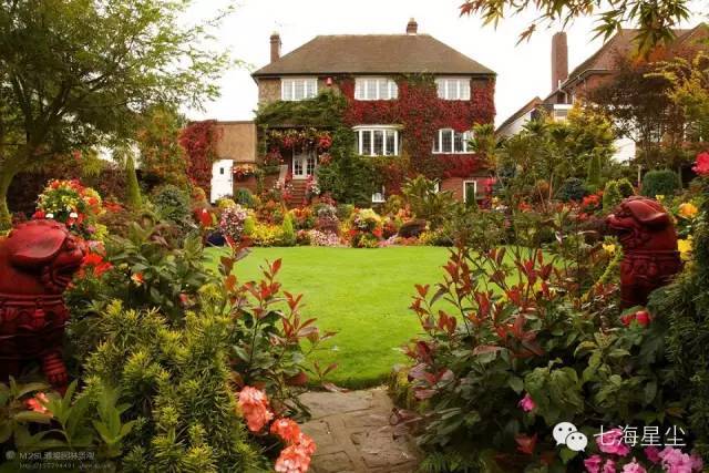 某私家花园环境设计资料下载-最美的英国私家花园，感受园艺在英国的地位及英国人对园艺的痴迷
