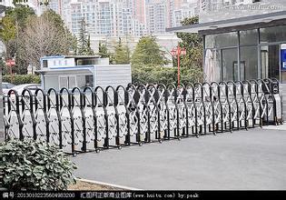 发光字安装工艺资料下载-天津汉沽区安装伸缩门流程