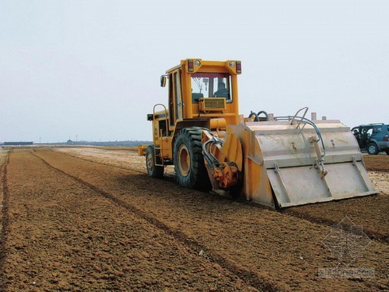 特殊地质路基工程施工方案（岩溶 膨胀土 松软土）-路基施工 